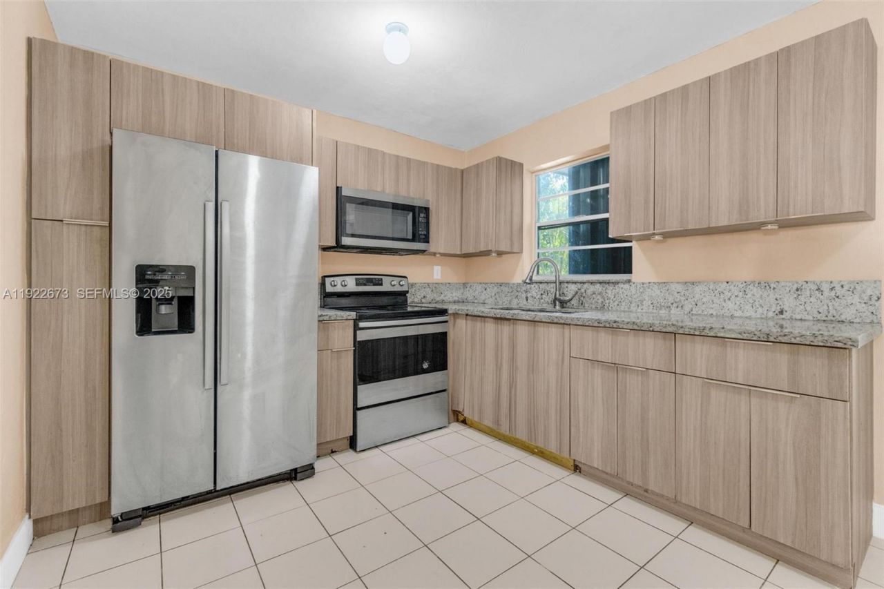10220 SW 178th St, Unit 10220, Miami, FL 33157 Photo