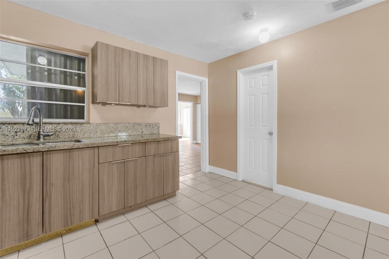 10220 SW 178th St, Unit 10220, Miami, FL 33157 Photo