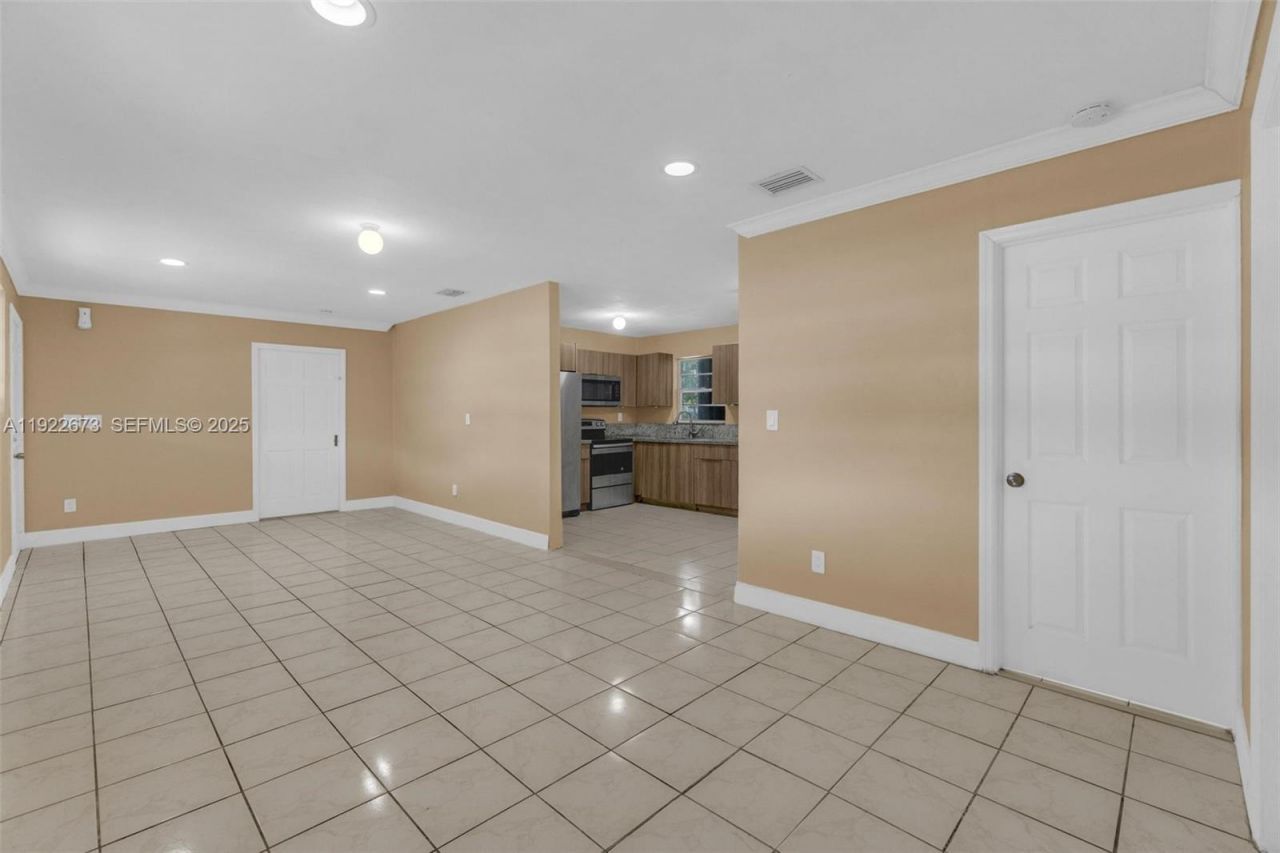 10220 SW 178th St, Unit 10220, Miami, FL 33157 Photo