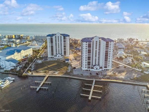 4753 Estero BLVD, Unit 804, FORT MYERS BEACH, FL 33931