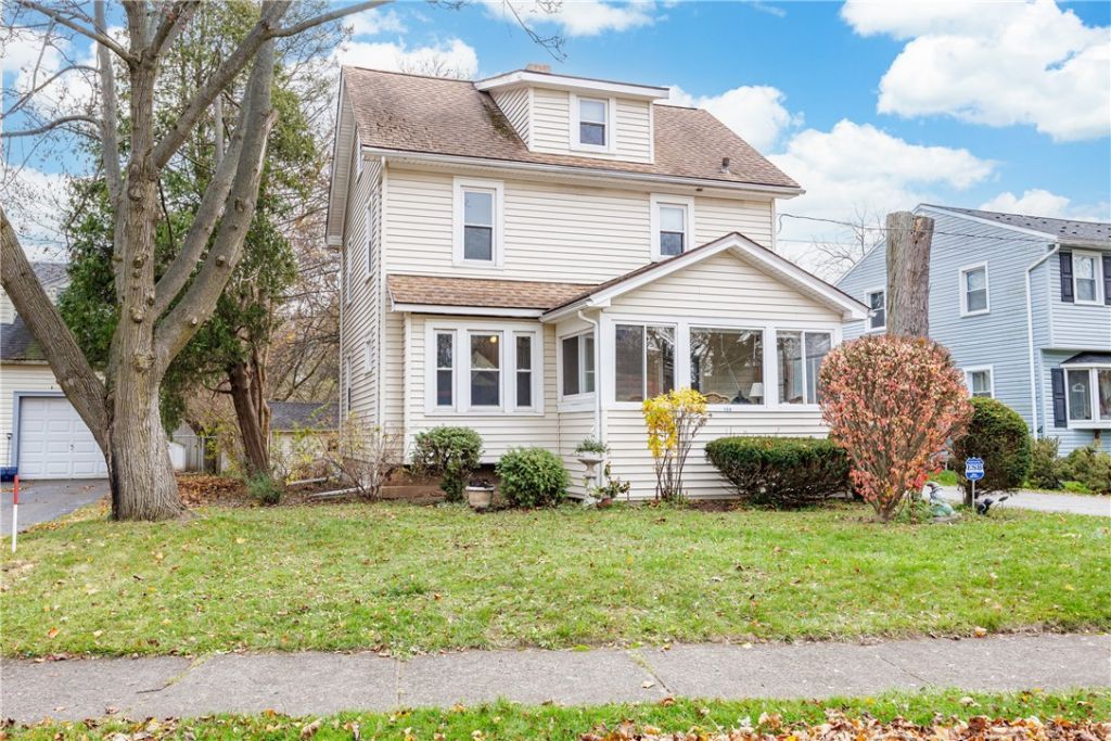 150 Meadow Drive, Rochester, NY 14618 Main Photo