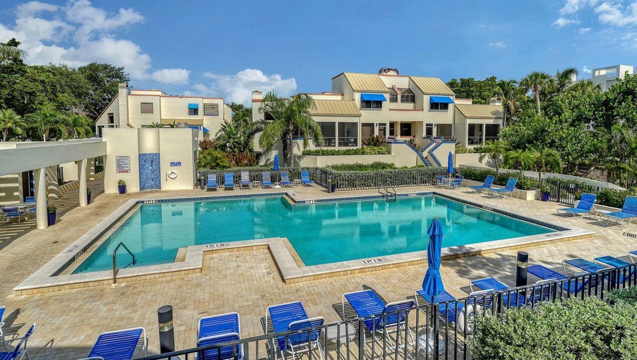 1922 Harbourside Drive, Unit 1104, Longboat Key, FL 34228 Photo