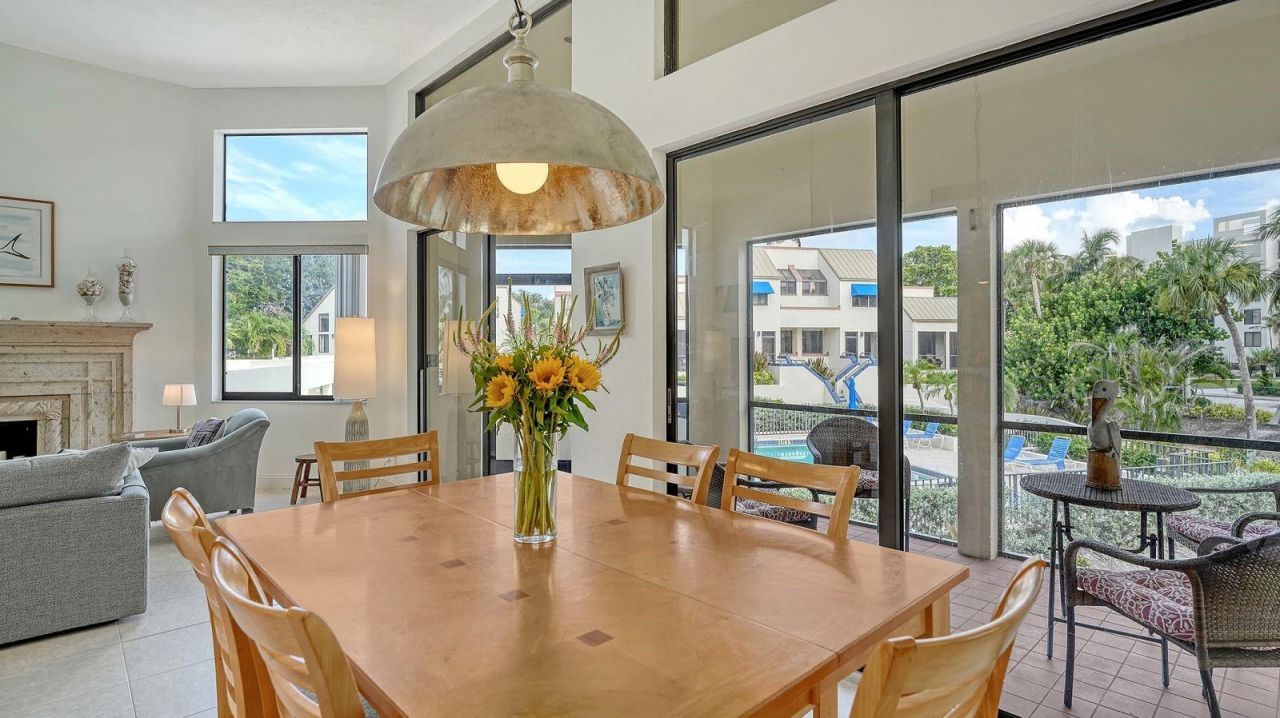 1922 Harbourside Drive, Unit 1104, Longboat Key, FL 34228 Photo