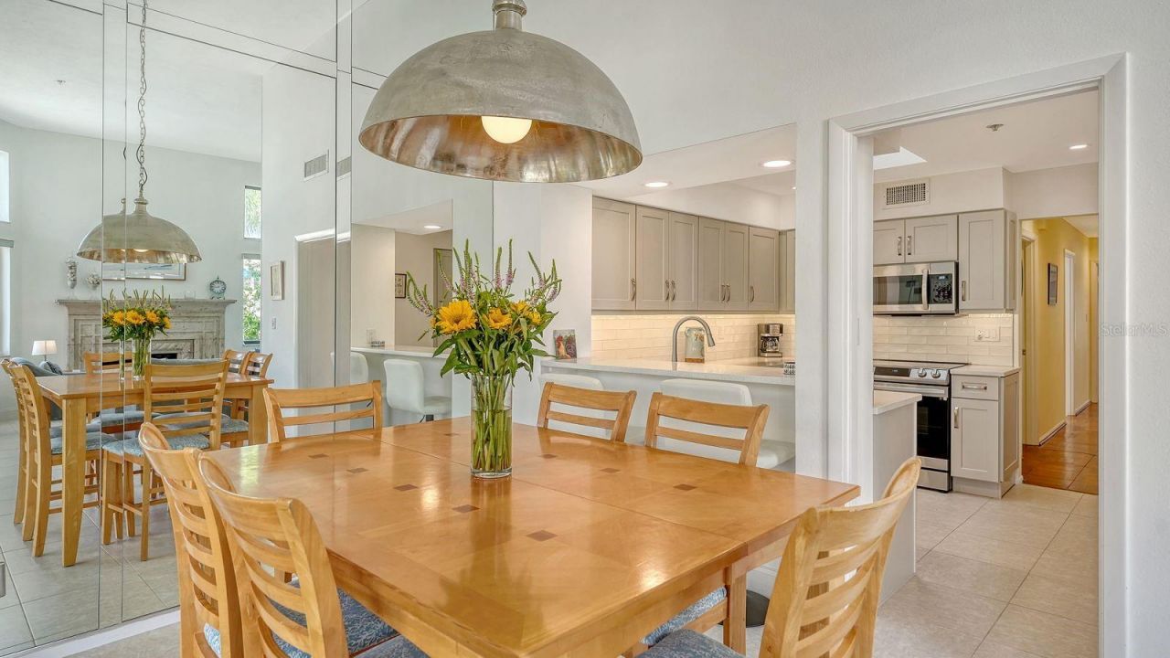 1922 Harbourside Drive, Unit 1104, Longboat Key, FL 34228 Photo