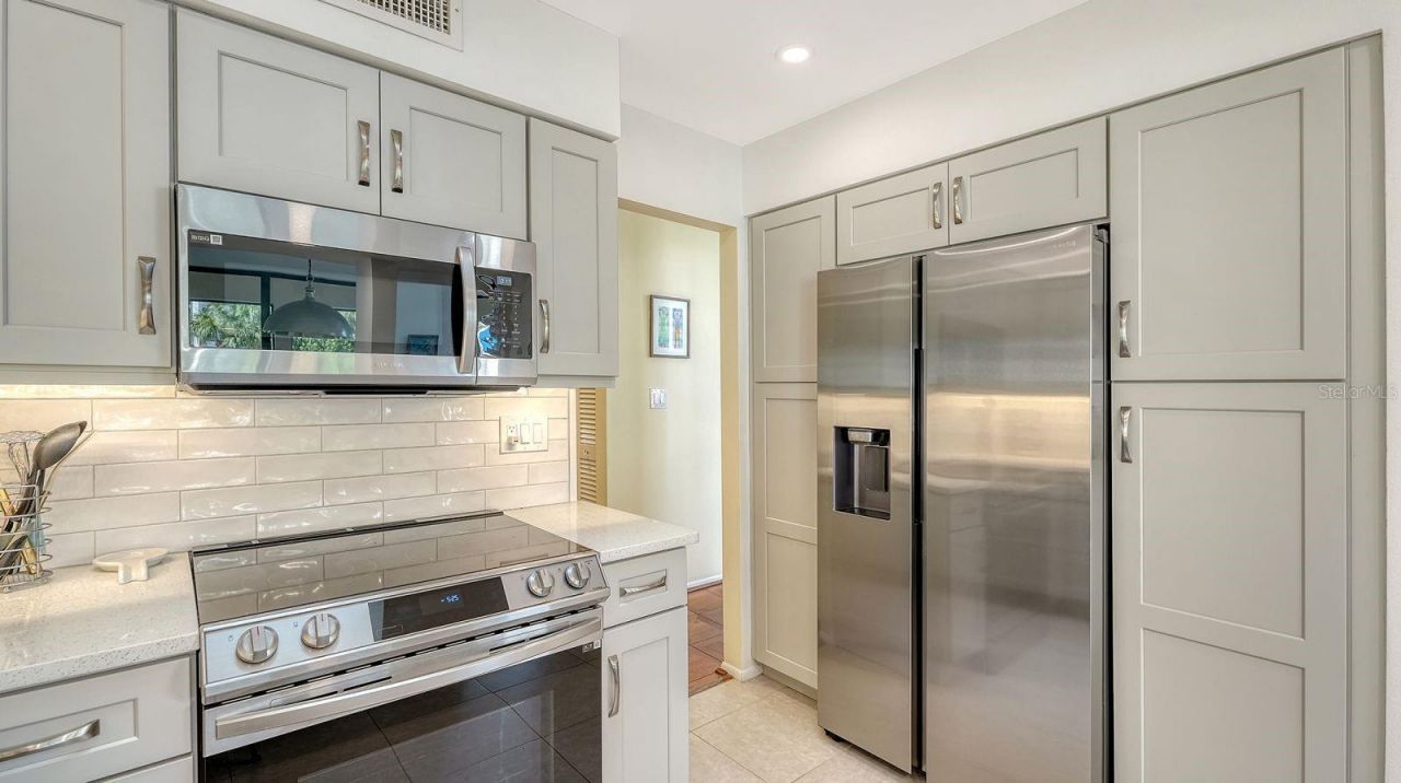 1922 Harbourside Drive, Unit 1104, Longboat Key, FL 34228 Photo