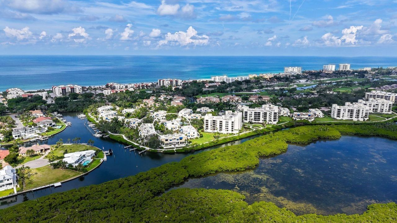 1922 Harbourside Drive, Unit 1104, Longboat Key, FL 34228 Photo