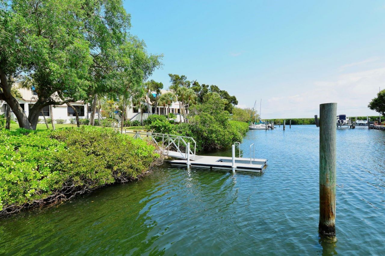 1922 Harbourside Drive, Unit 1104, Longboat Key, FL 34228 Photo