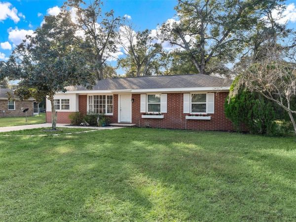 500 COLLEGE AVENUE, FRUITLAND PARK, FL 34731