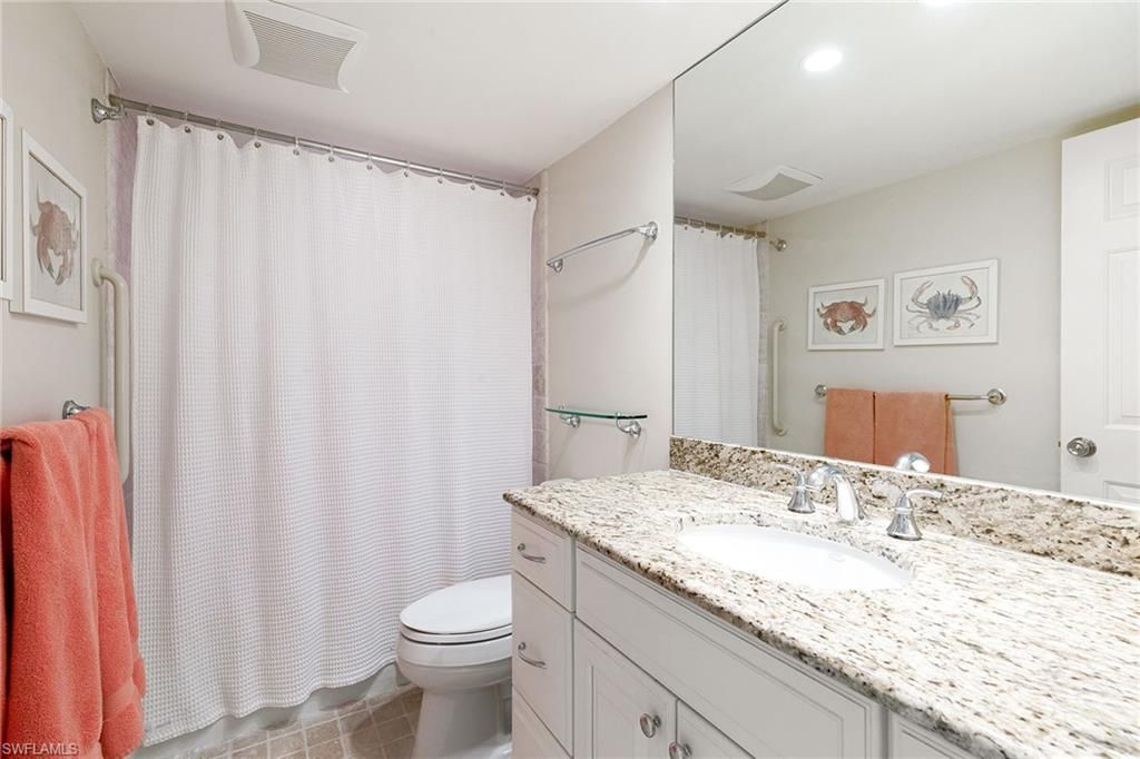 2400 Gulf Shore Blvd N, Unit 305, Naples, FL 34103 Photo