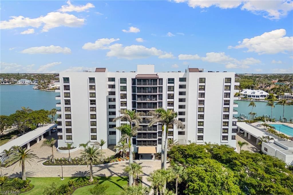 2400 Gulf Shore Blvd N, Unit 305, Naples, FL 34103 Photo