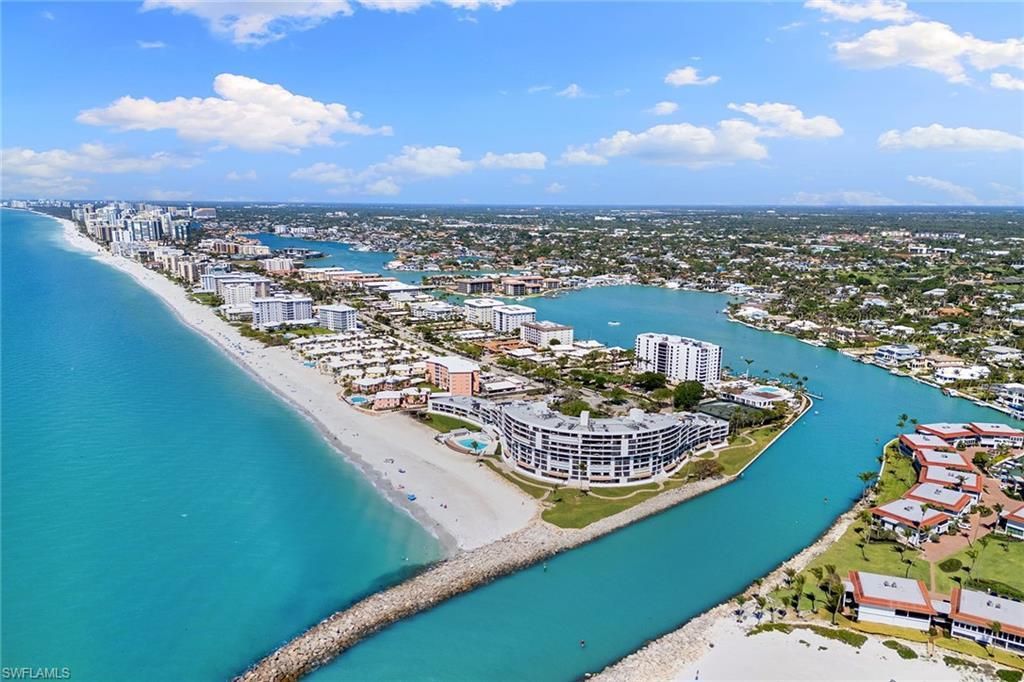 2400 Gulf Shore Blvd N, Unit 305, Naples, FL 34103 Photo