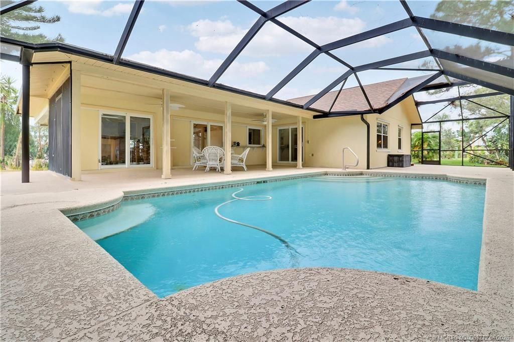 2579 SE Leithgow Street, Port Saint Lucie, FL 34952 Photo