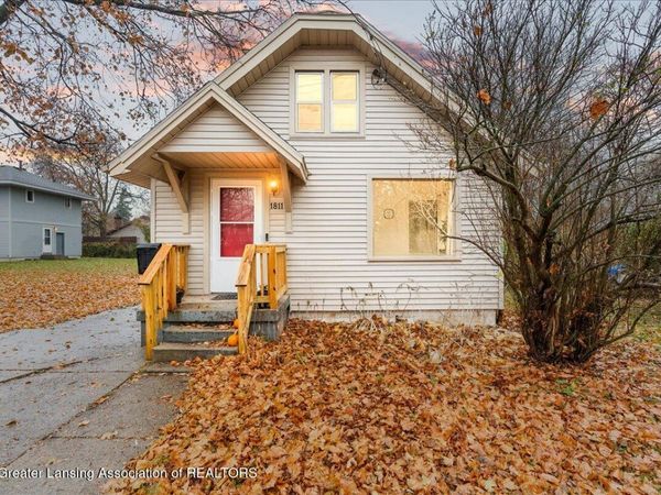 1811 Vermont Avenue, Lansing, MI 48906