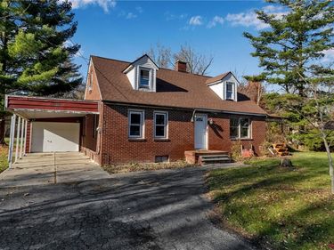 3520 Stony Point Road, Grand Island, NY 14072