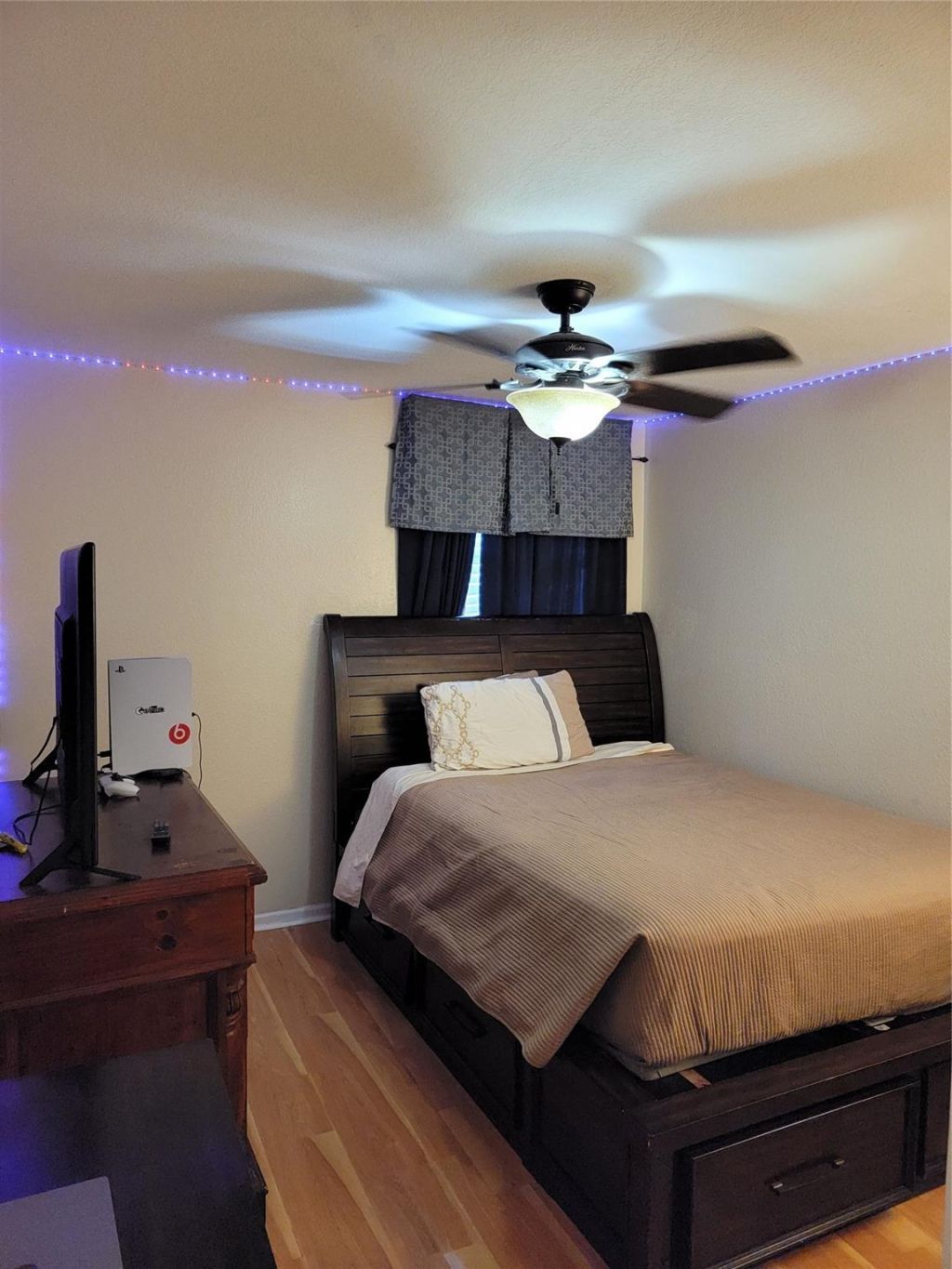 111 Berenger Walk, Royal Palm Beach, FL 33414 Photo