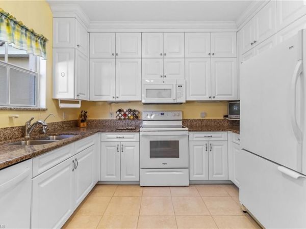 28060 Palmas Grandes LN, Unit 202, BONITA SPRINGS, FL 34135