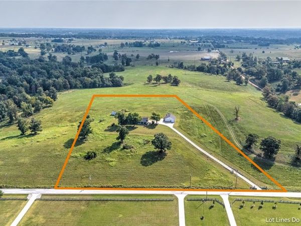 11134 Mill Dam Road , Bentonville, AR 72713