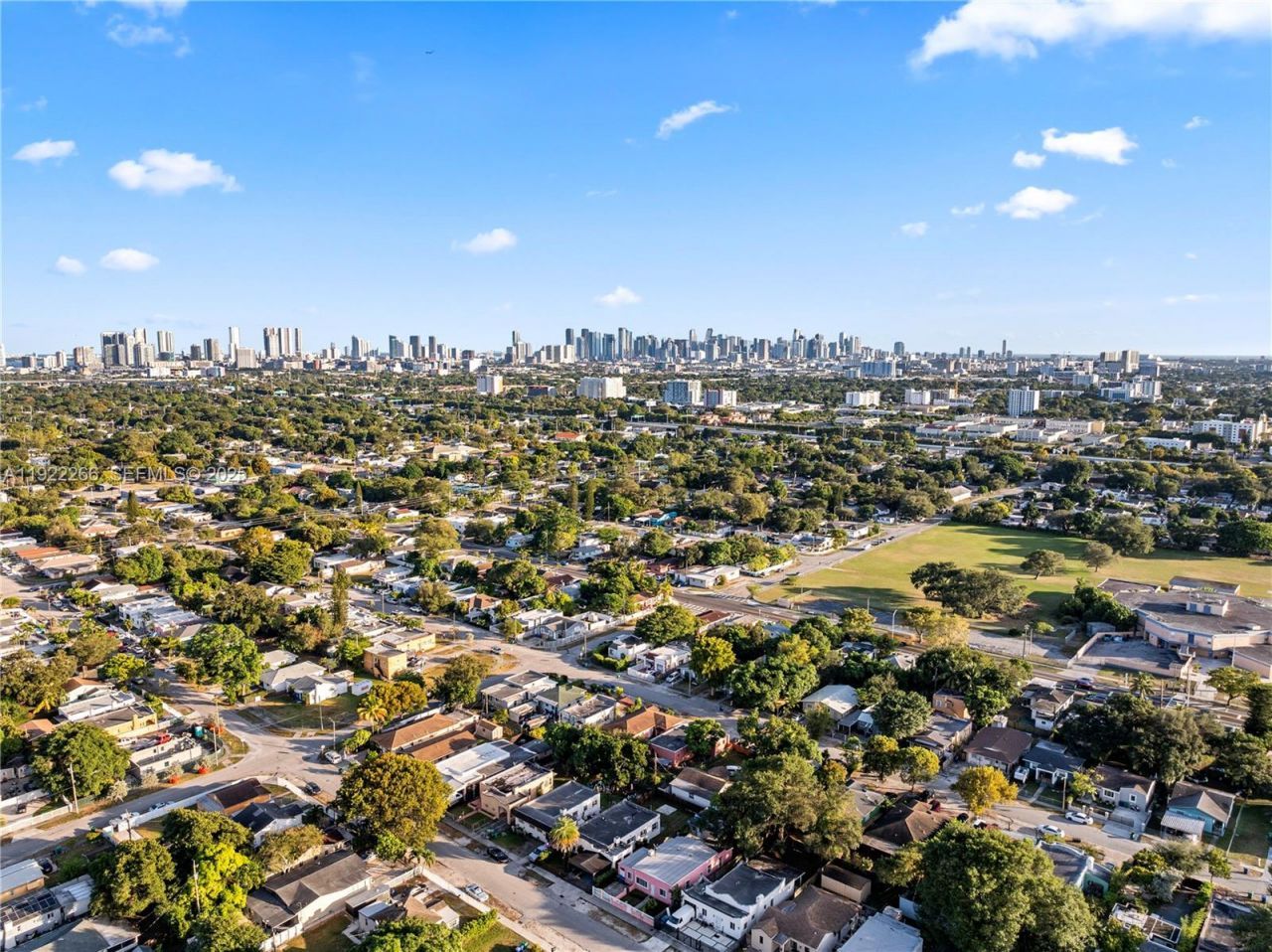 1910 NW 47th St, Miami, FL 33142 Photo