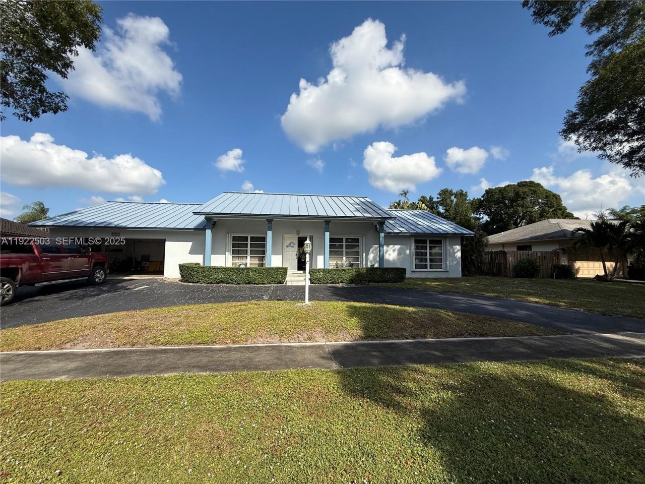 7441 SW 19th St, Plantation, FL 33317 Photo