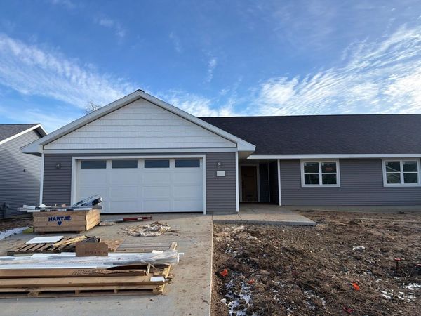 614 Roosevelt Street, Baraboo, WI 53913