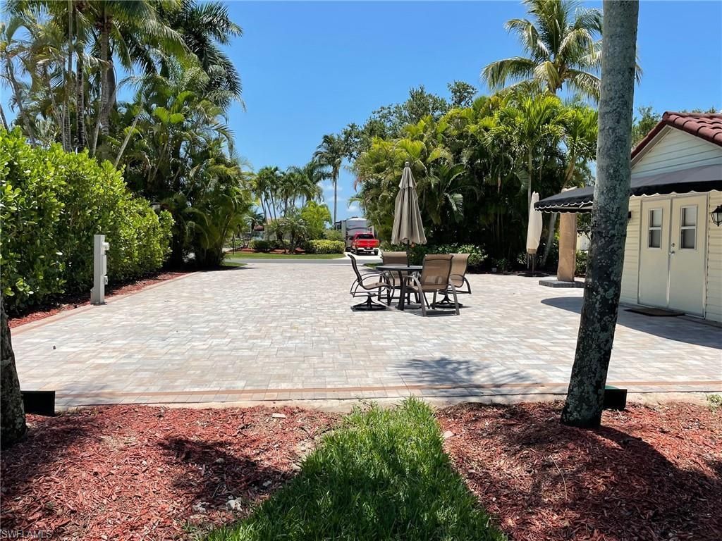 4678 Southern Breeze Dr, Naples, FL 34114 Photo
