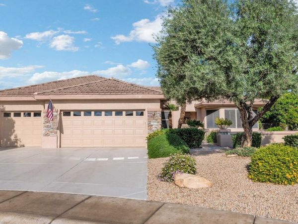 15230 W CASCADE Court, Surprise, AZ 85374
