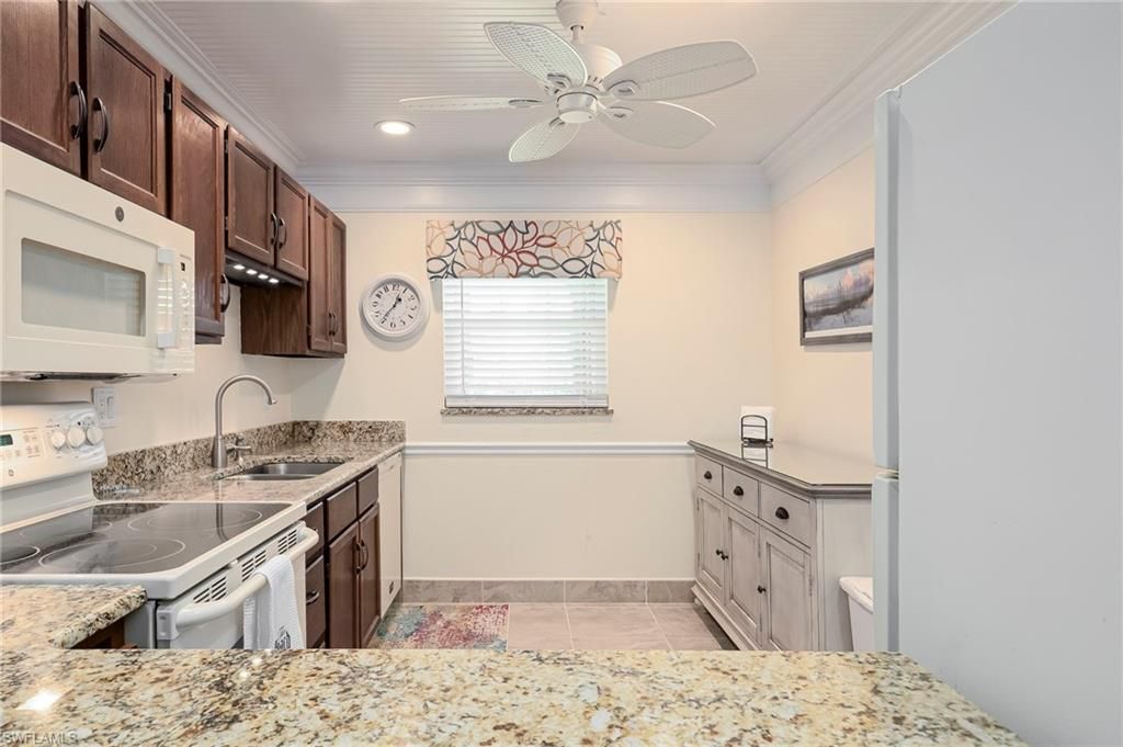6916 Winkler Rd, Fort Myers, FL 33919 Photo