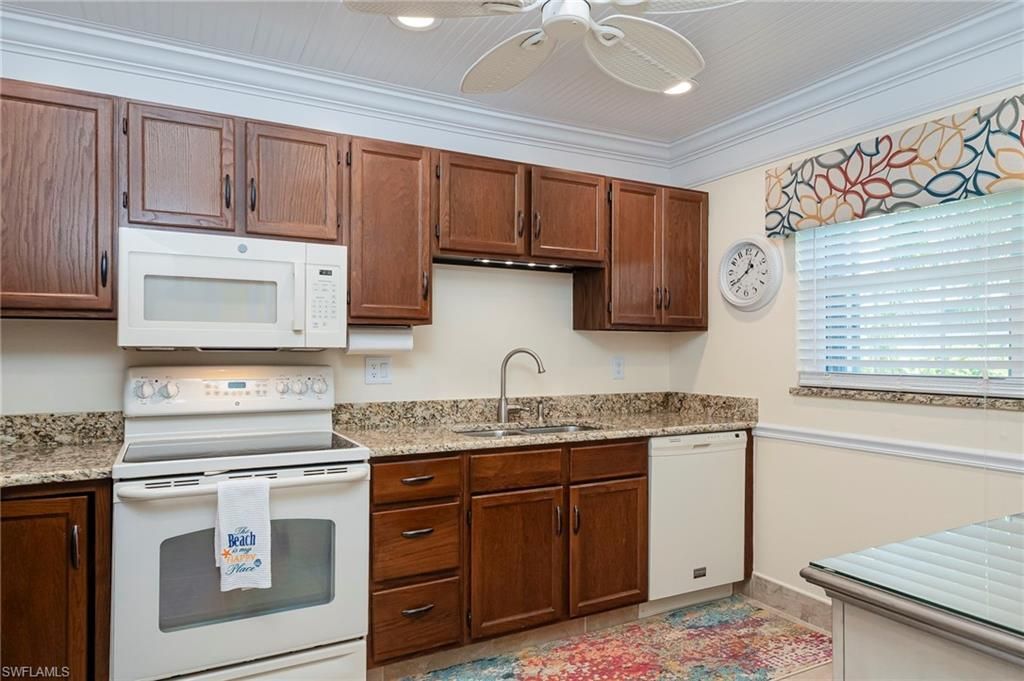 6916 Winkler Rd, Fort Myers, FL 33919 Photo