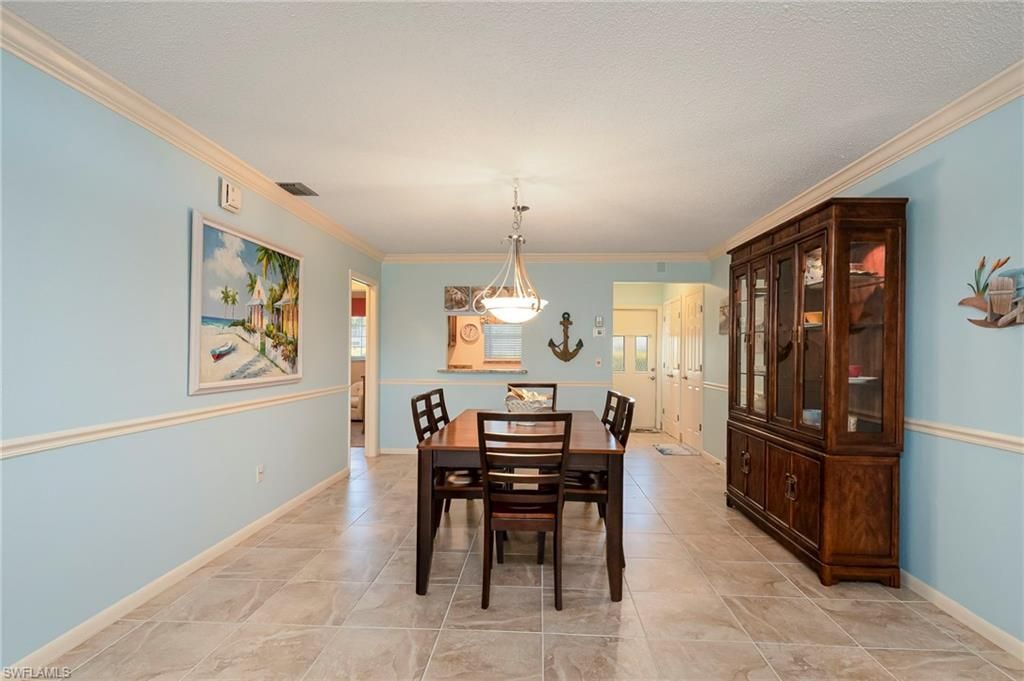 6916 Winkler Rd, Fort Myers, FL 33919 Photo
