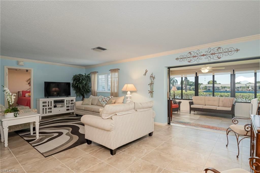 6916 Winkler Rd, Fort Myers, FL 33919 Photo