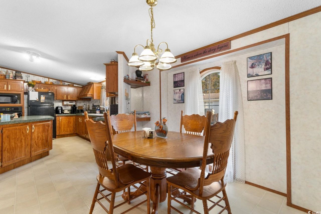 8443 Knollwood Dr. Photo 11