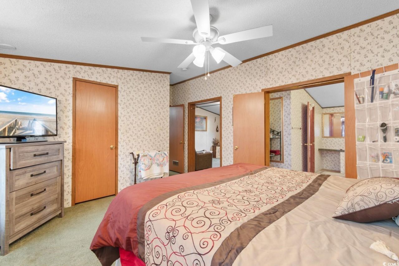 8443 Knollwood Dr. Photo 15