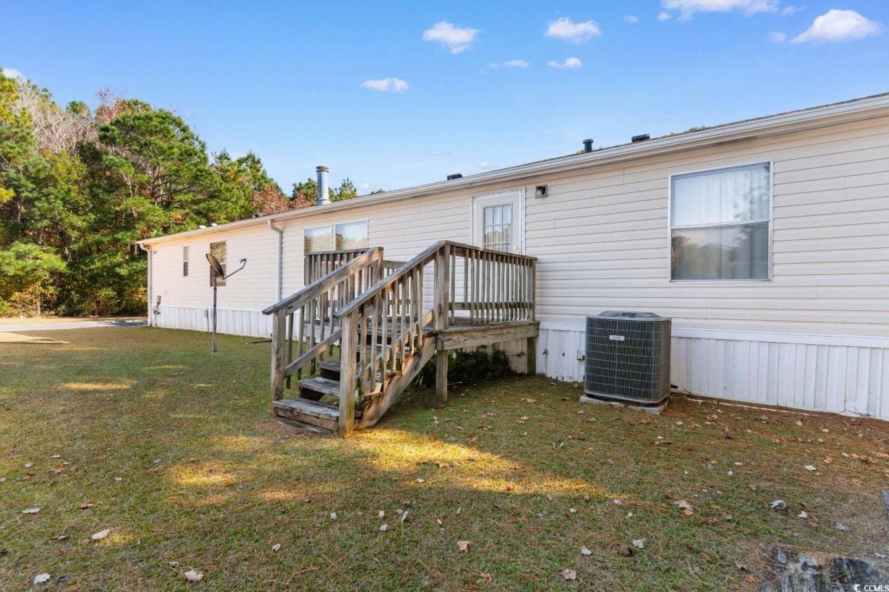 8443 Knollwood Dr. Photo 2