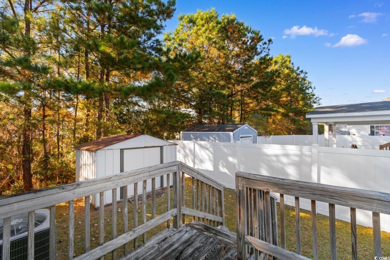 8443 Knollwood Dr. Photo 26