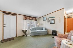 8443 Knollwood Dr. photo 4