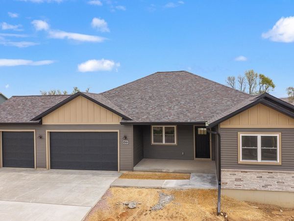 422 Eisenhower Street, Baraboo, WI 53913