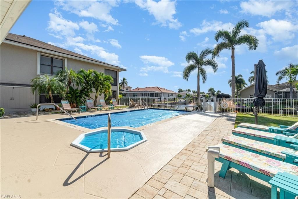 912 SW 48th Ter, Unit 208, Cape Coral, FL 33914 Photo