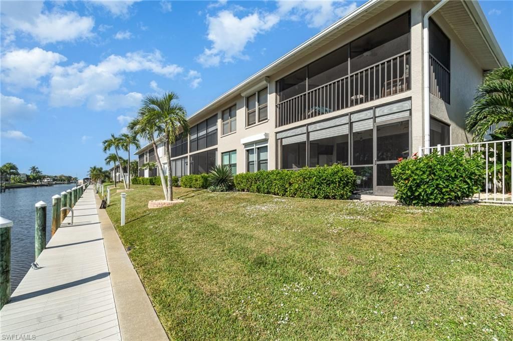 912 SW 48th Ter, Unit 208, Cape Coral, FL 33914 Photo