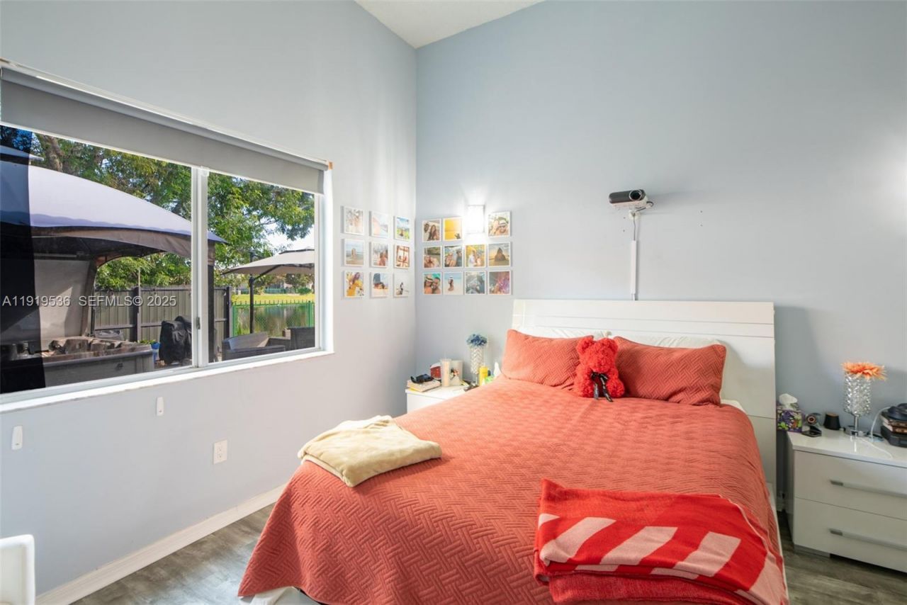 1731 SE 16th Ave, Homestead, FL 33035 Photo