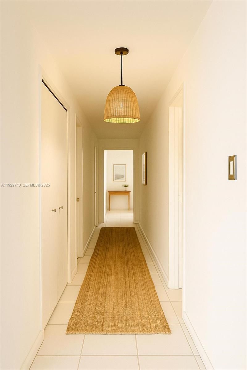 5255 Collins Ave, Unit 5D, Miami Beach, FL 33140 Photo