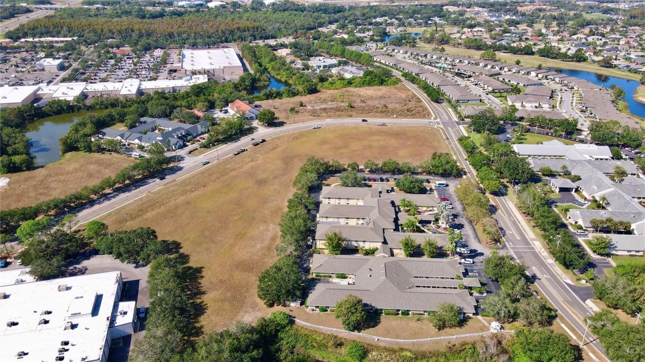 Cortaro Drive, Sun City Center, FL 33573 Photo