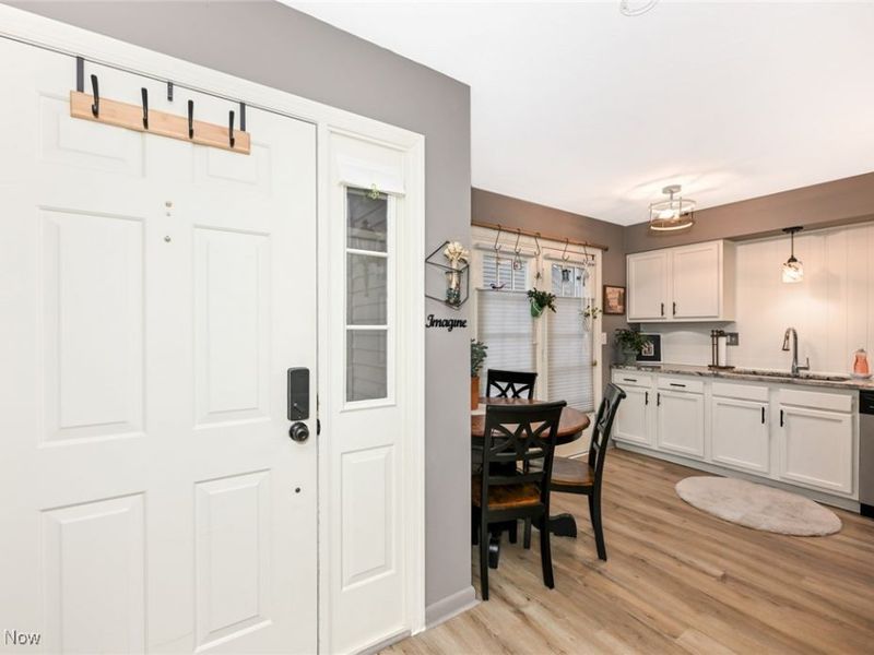 152 Sturbridge Drive, Medina, OH 44256 Photo 3