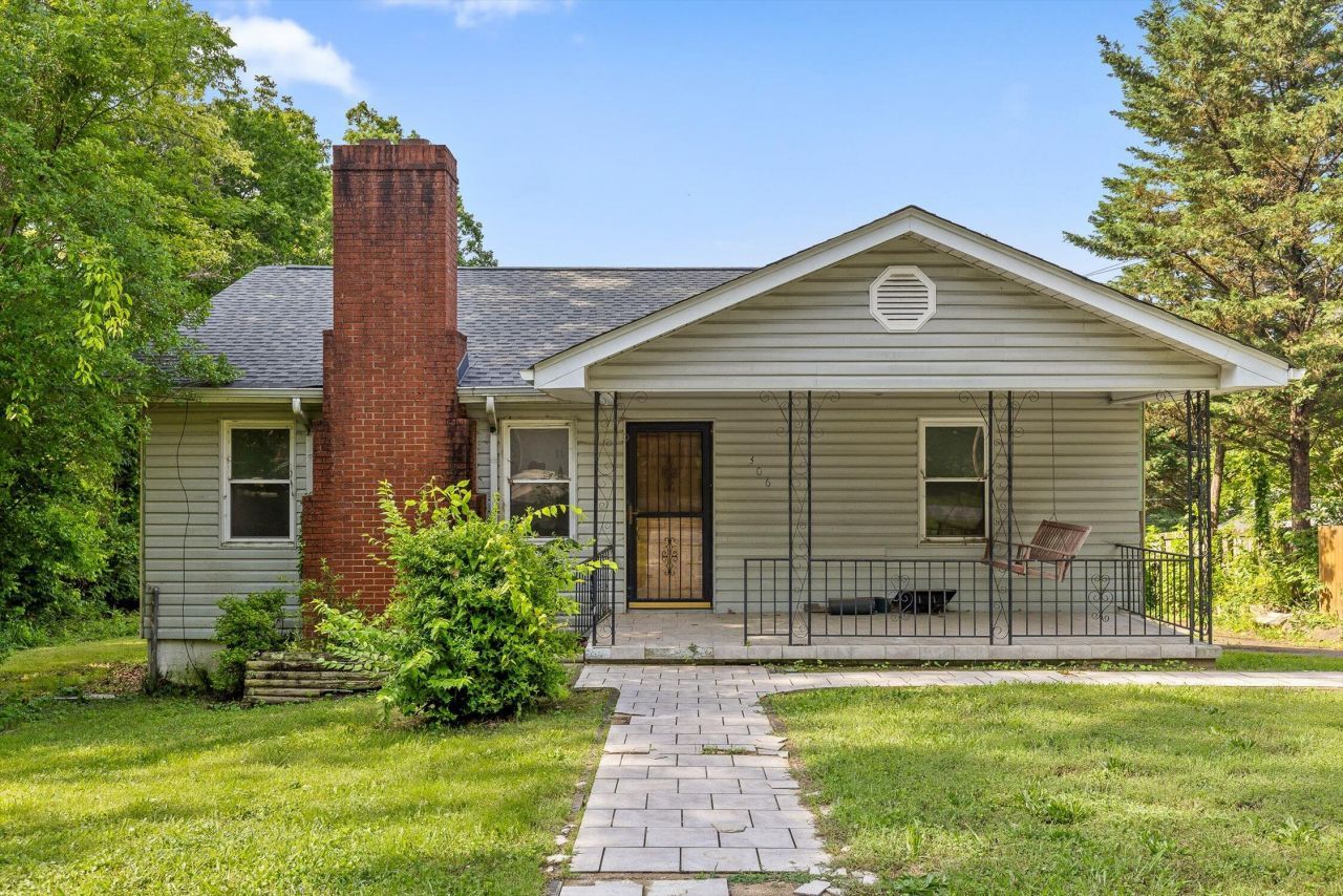 306 Pine Ridge Road, Chattanooga, TN 37405 Main Photo