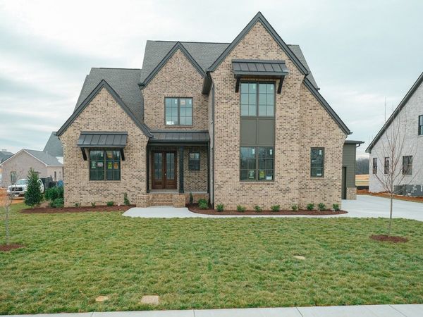 1922 Gene Dixon Dr, Murfreesboro, TN 37129