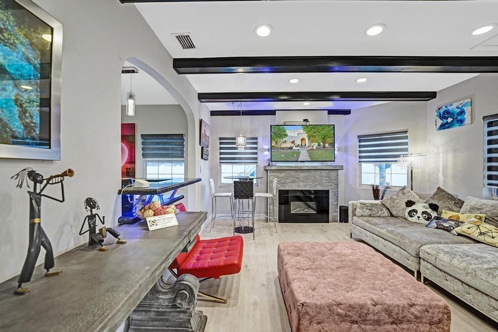 2000 Jackson Street, Hollywood, FL 33020 Photo