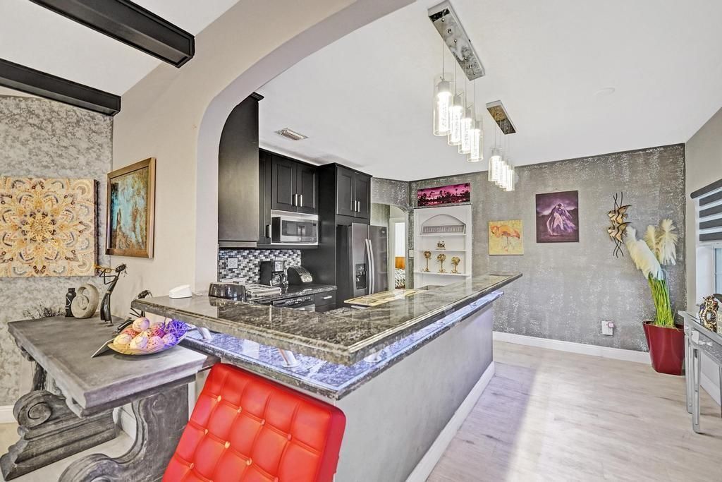 2000 Jackson Street, Hollywood, FL 33020 Photo