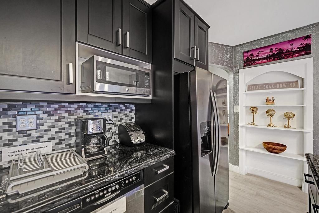 2000 Jackson Street, Hollywood, FL 33020 Photo