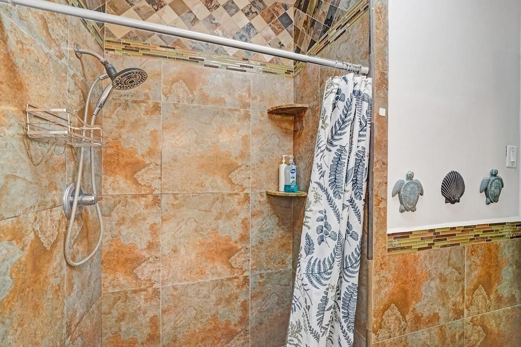 2000 Jackson Street, Hollywood, FL 33020 Photo