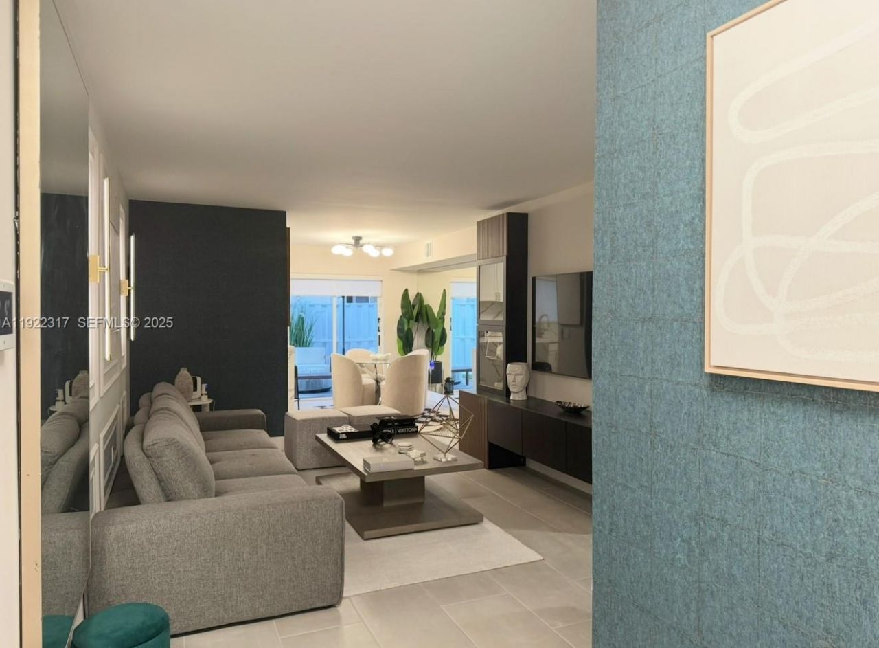 7775 NW 22nd Street, Unit 101, Pembroke Pines, FL 33024 Photo