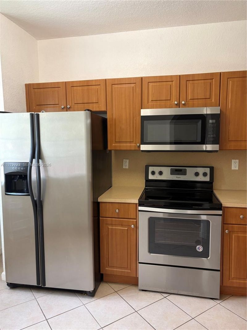 8831 S Isles Cir, Unit 8831, Tamarac, FL 33321 Photo